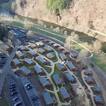 Ecovillage Le Hameau De La Semois 홀리데이파크