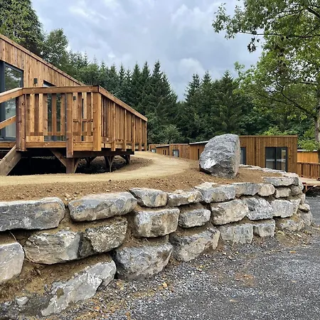 Kompleks wypoczynkowy Ecovillage Le Hameau De La Semois